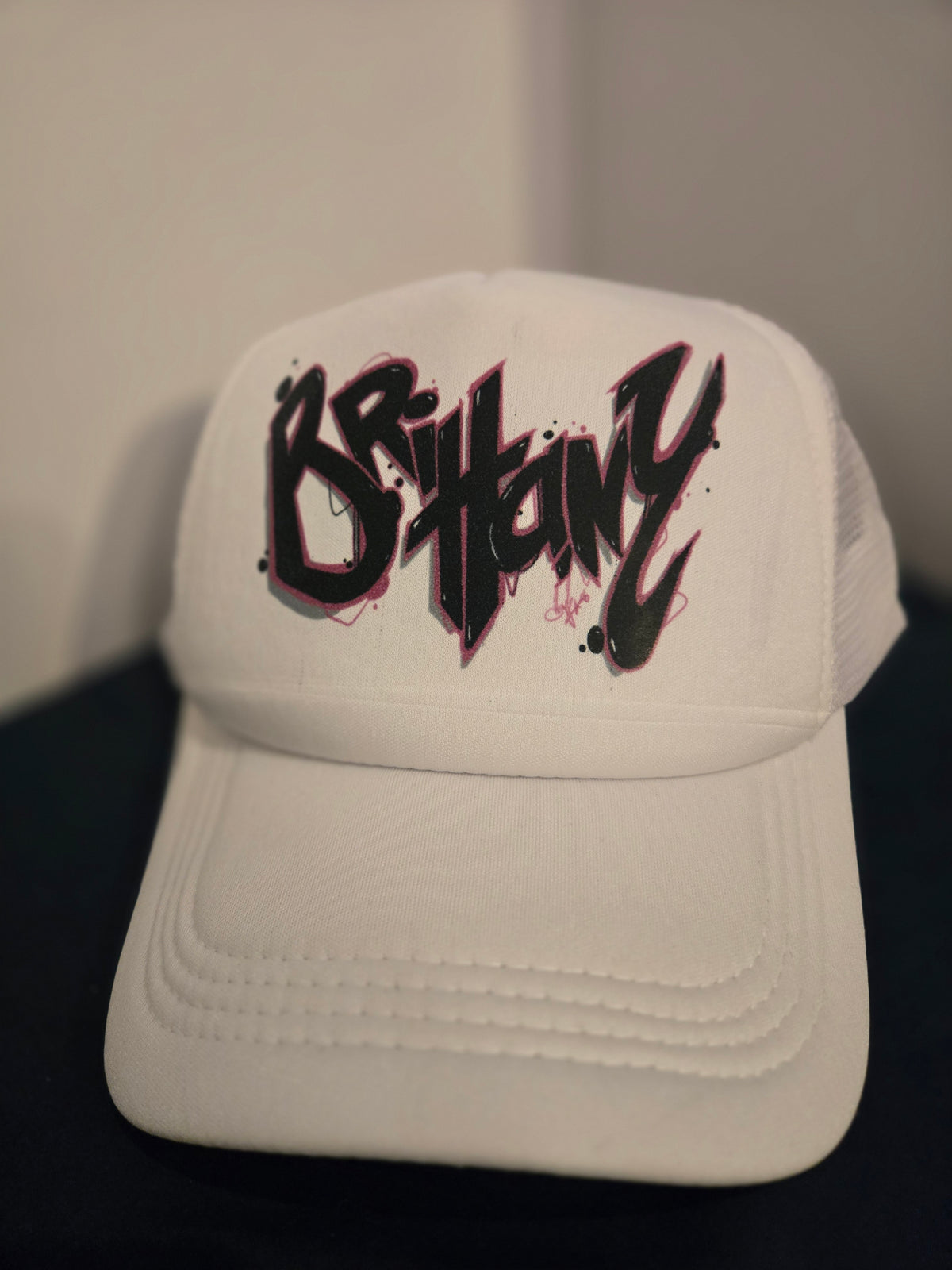 Inkredible Brittany white mesh Trucker hat